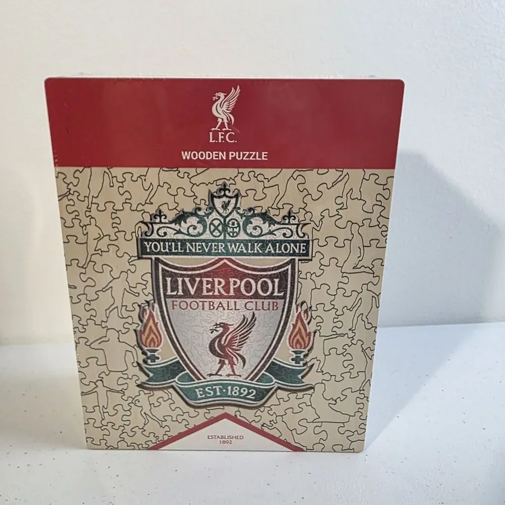 LIVERPOOL CREST Jigsaw Puzzle Official Wooden Football Club 270 Pcs Sealed Box